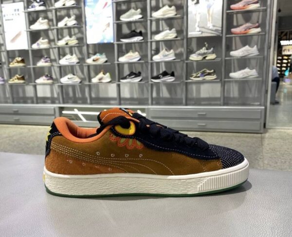 Puma Suede Classic Brown - Image 4