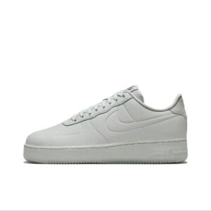 Nike Air Force 1 Low ‘Triple White’