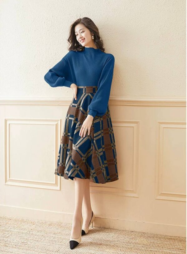 Retro Charm Dress Set - Image 6
